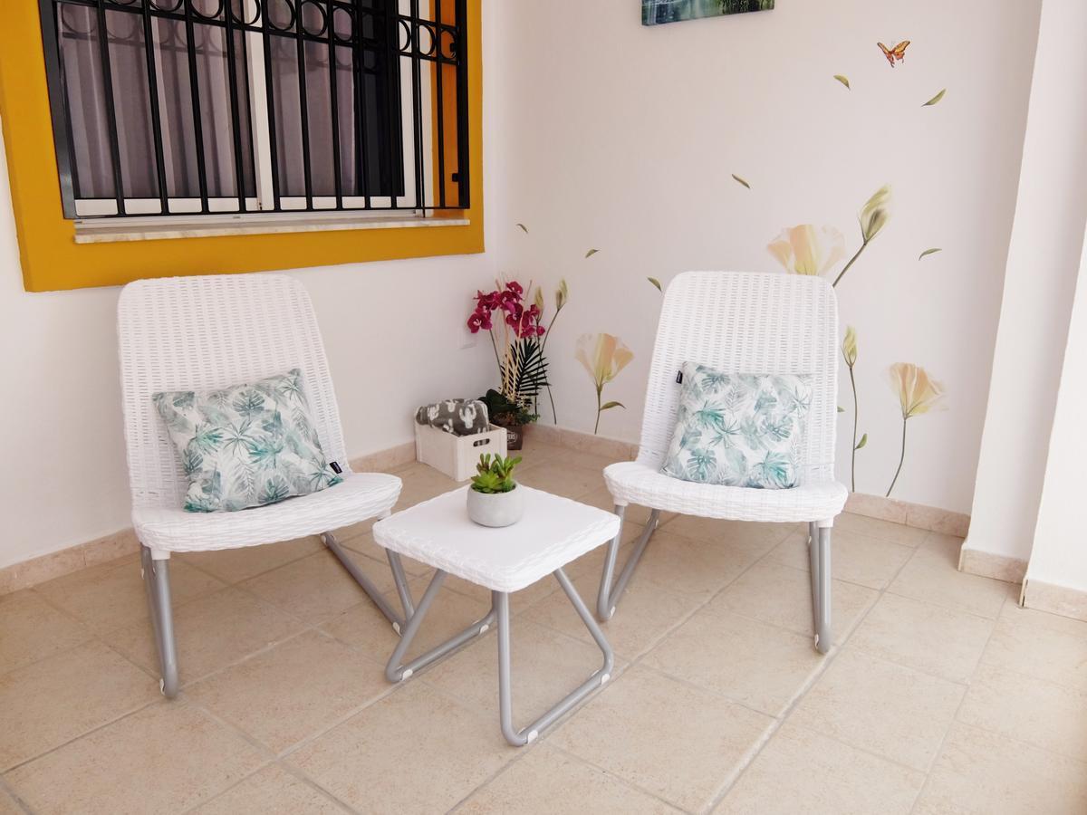 Apartamento Familiar Junto A La Playa De San Fernando - Олива Екстериор снимка